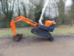 Kubota K008-3 Micro d’Occasion (2013) – Mini-Pelle 0,8T avec Moteur Neuf – 2 694 h – Image 2