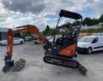 Mini-Pelle Hitachi ZX 17U-2 d’Occasion (2013) – 1,8T avec Moteur Yanmar et 3 Godets – Image 10
