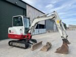 Takeuchi TB230 2020 – Mini Pelle 2,9T avec 2.049h, Moteur Yanmar 18,2 kW